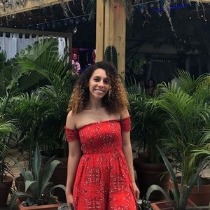 Meet your Posher, Jisell